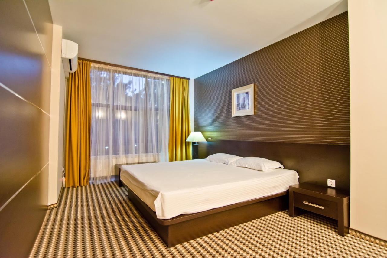 семеен романтика Otel