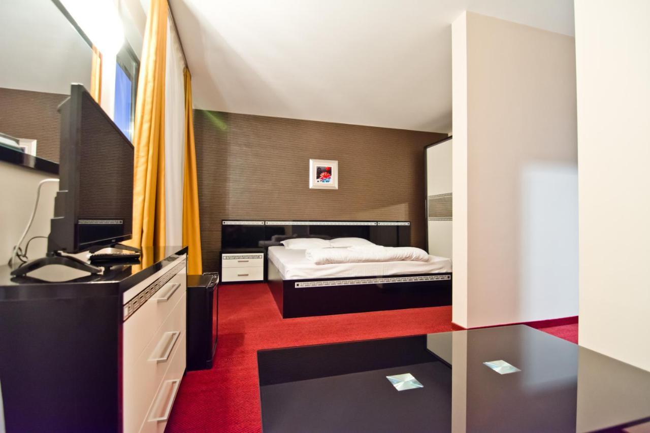 семеен романтика Otel 3*